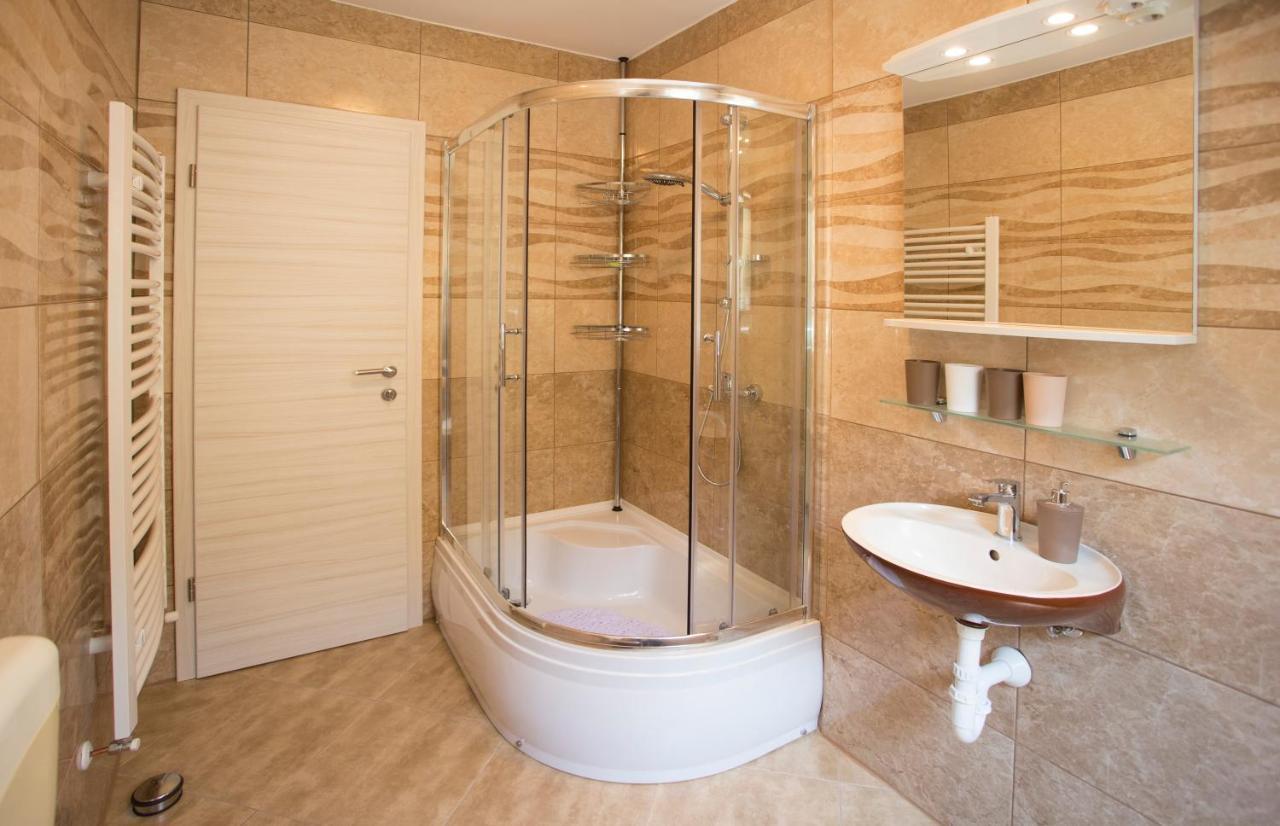 Apartman Lori Kastav Exterior foto